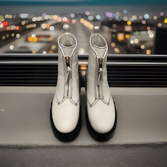 Coach Liza Leather Bootie White 5B - Picture 1 of 12